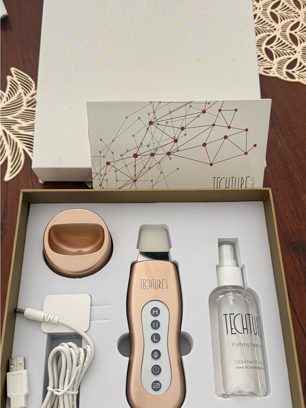 Rose Gold Ultrasonic Facial Scrubber + Purifying Mist